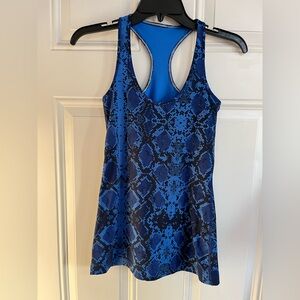 Lululemon Tank Top Cool Racerback Mini Ziggy Snake Pipe Dream Blue Sapphire Sz 2